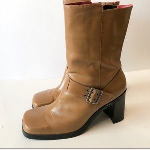 Tommy Hilfiger Vintage Retro Boots Tan Size 9.5